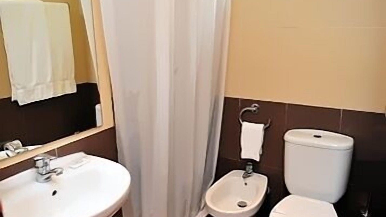 Photo of Bathroom in Setubal