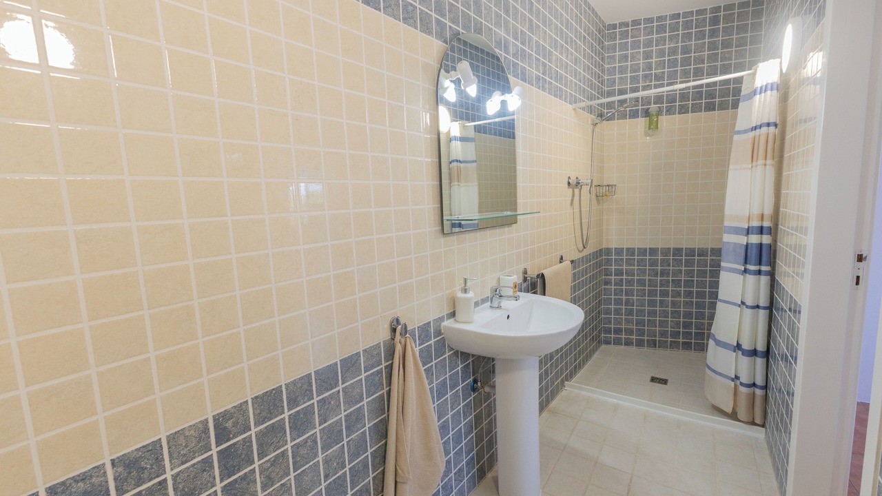 Photo of Bathroom in Olhao