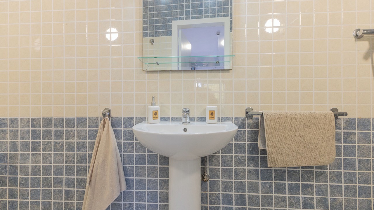 Photo of Bathroom in Olhao
