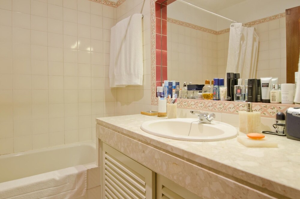 Photo of Bathroom in Lumiar