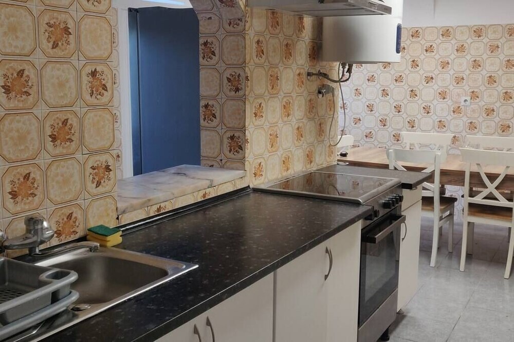 Photo of Kitchen in Lagoa e Carvoeiro