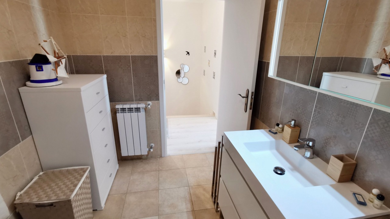 Photo of Bathroom in Sao Martinho do Porto