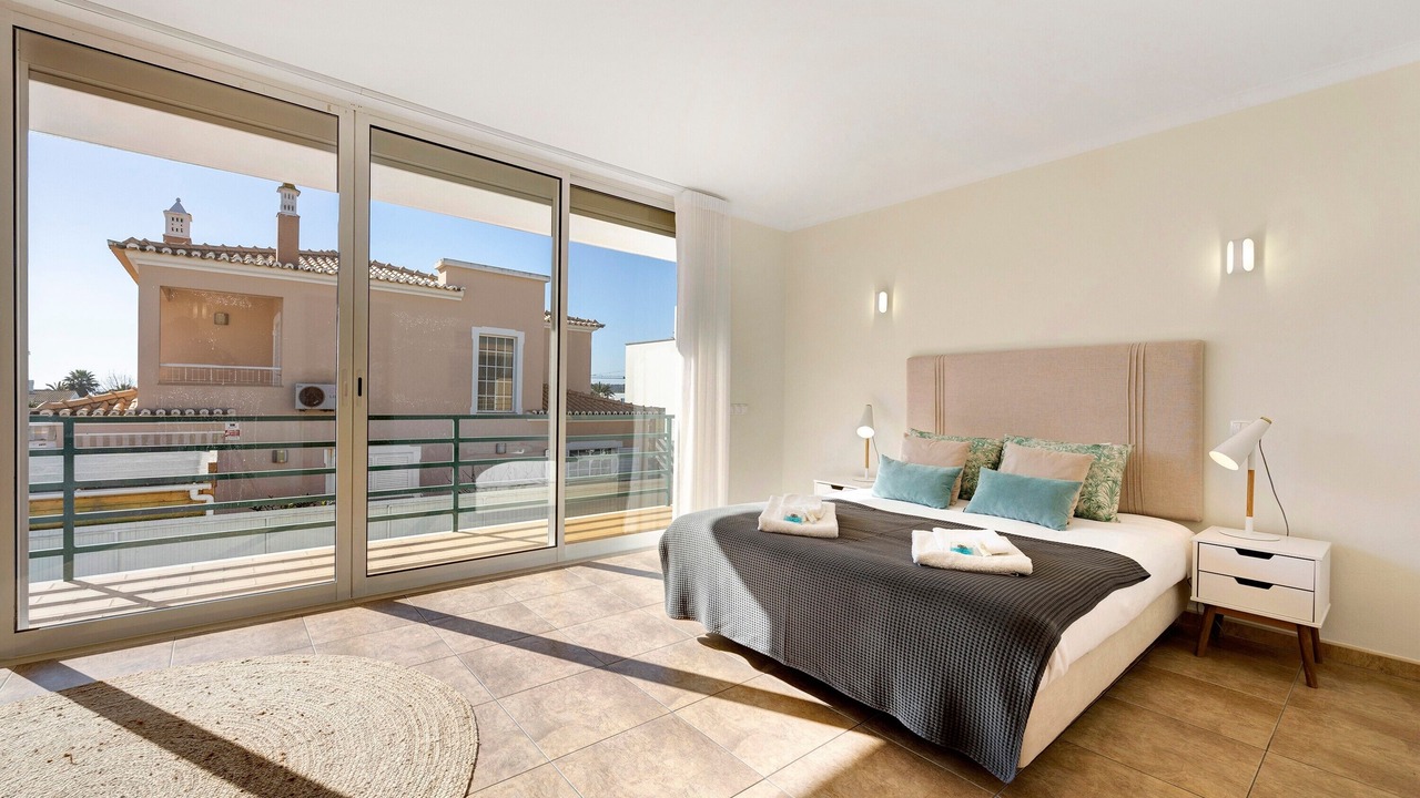 Photo of Bedroom in Porto de Mos
