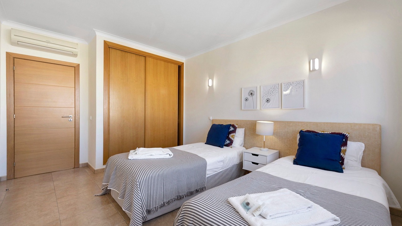 Photo of Bedroom in Porto de Mos