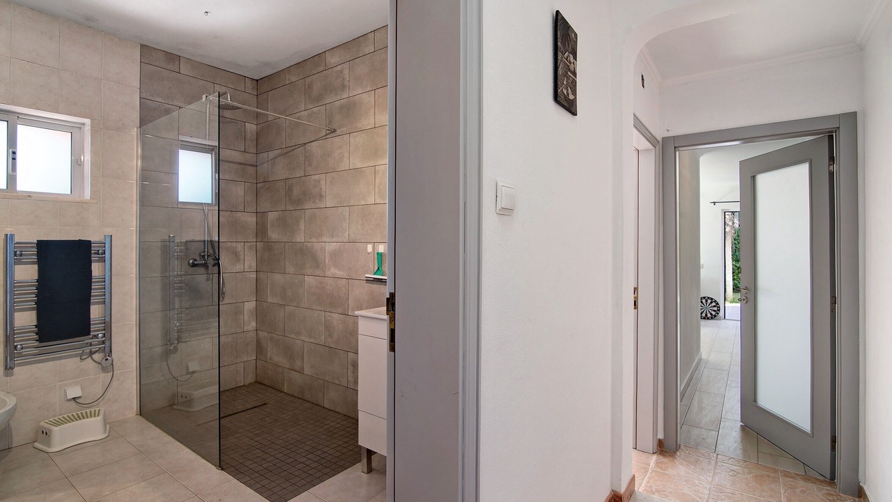 Photo of Bathroom in Messines de Baixo