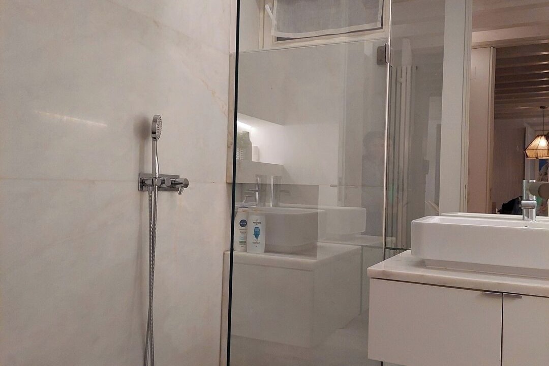 Photo of Bathroom in Santo Estevao