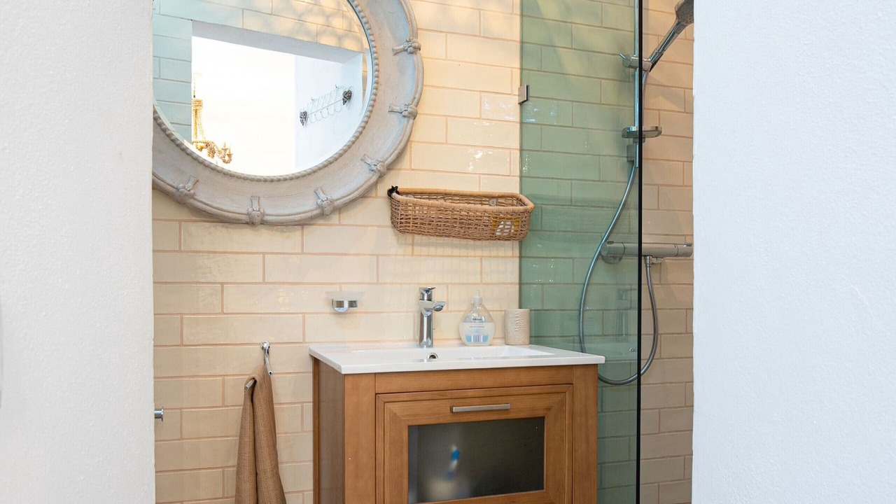 Photo of Bathroom in Ferragudo