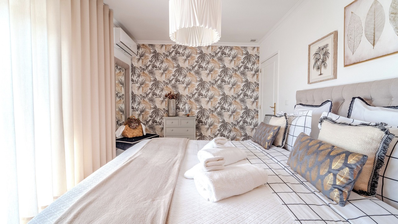 Photo of Bedroom in Real