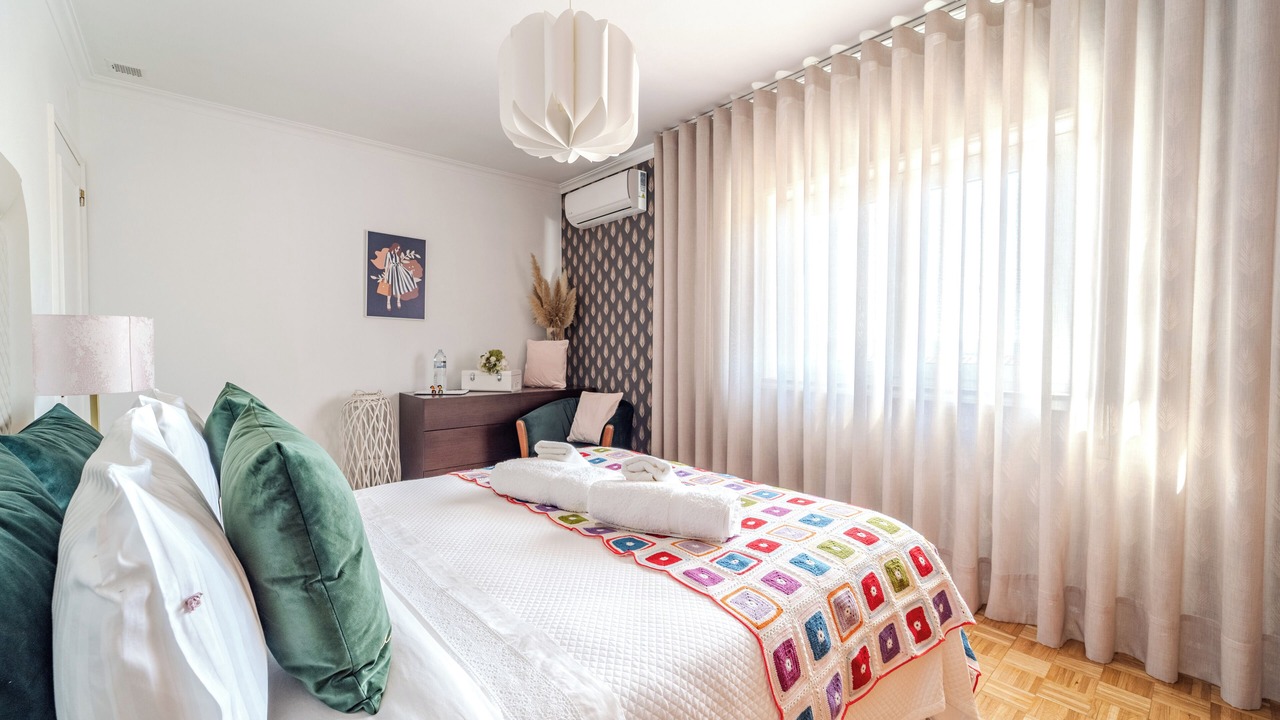 Photo of Bedroom in Real