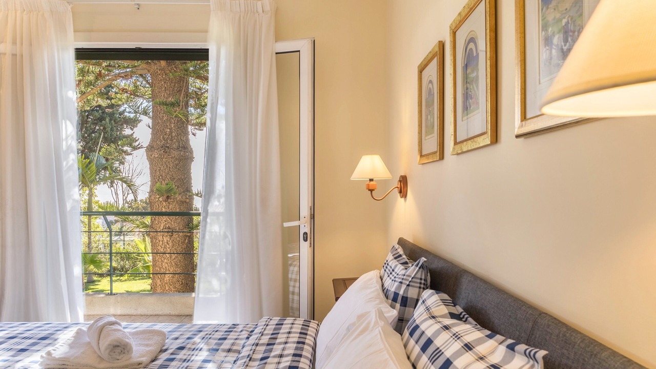 Photo of Bedroom in Canico