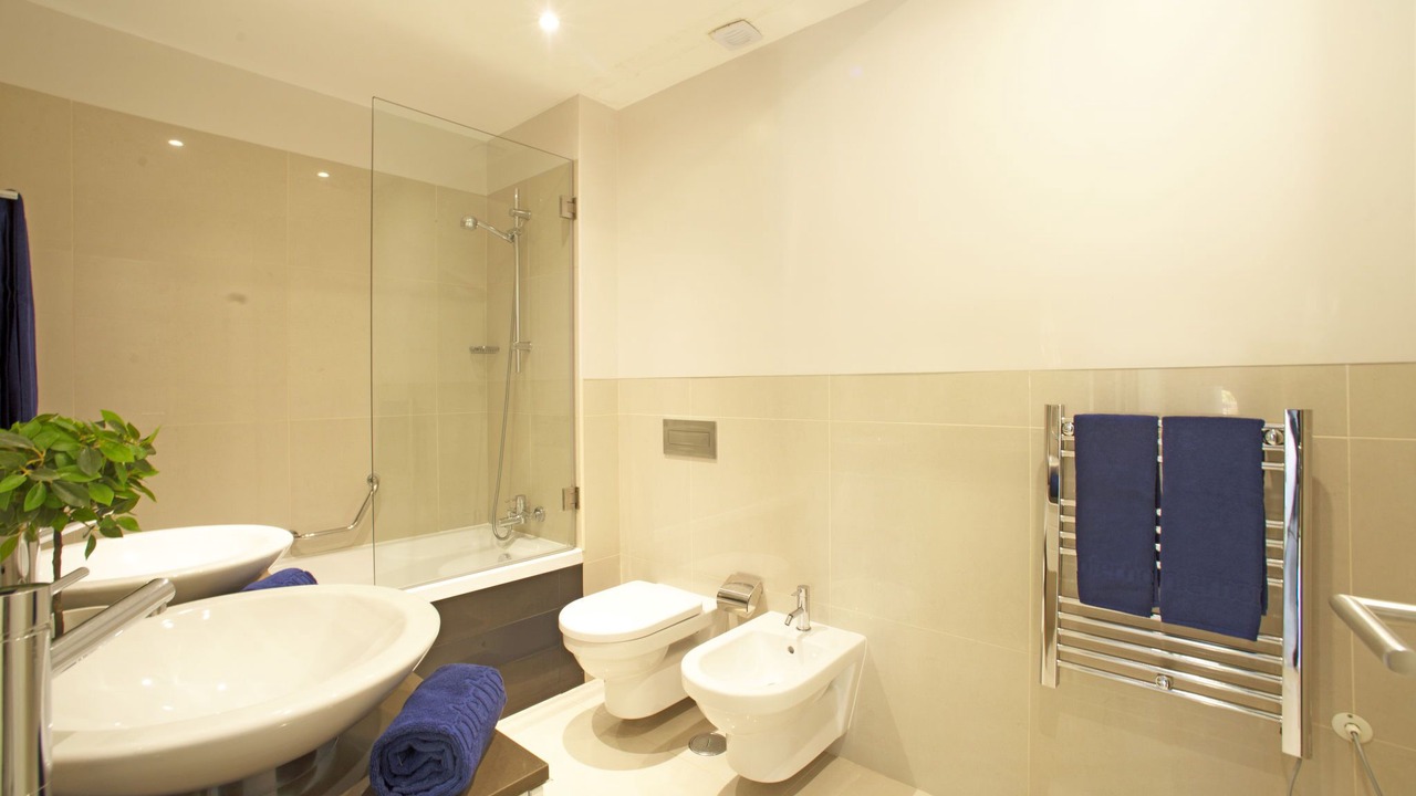 Photo of Bathroom in Quarteira