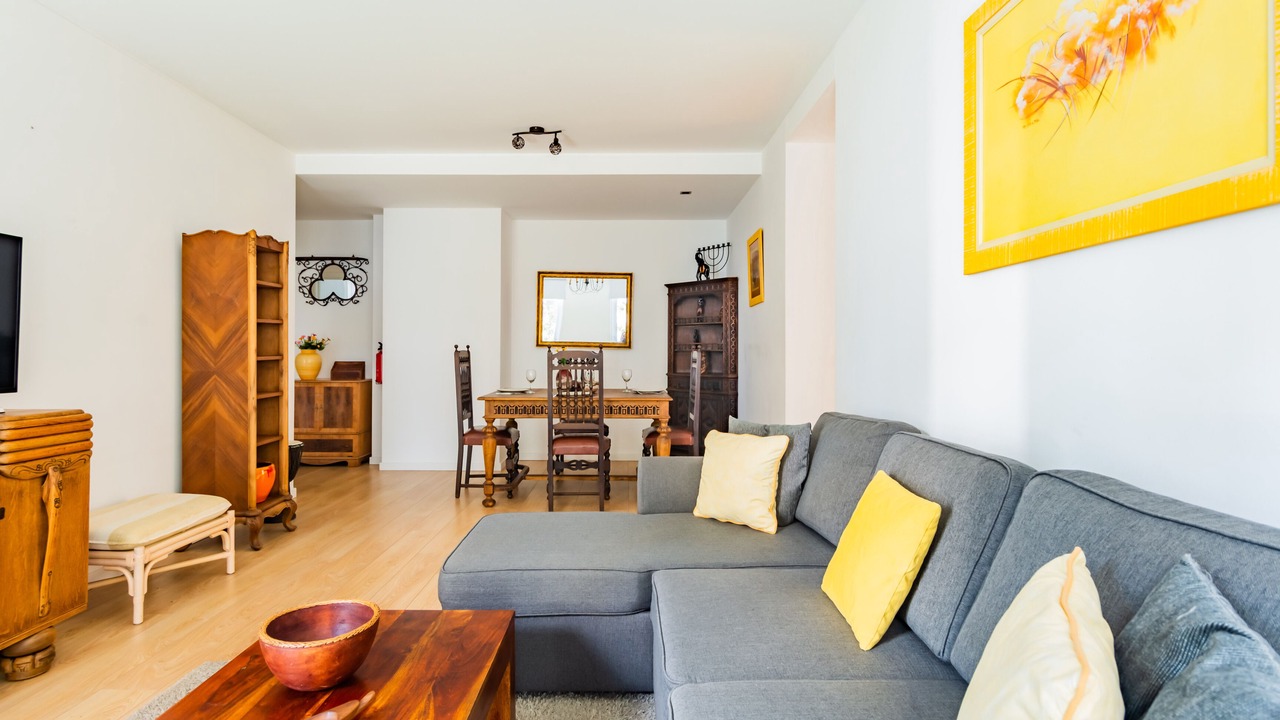 Photo of Livingroom in Oeiras
