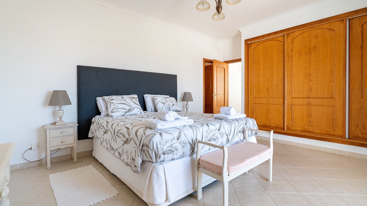 Photo of Bedroom in Vale de Parra