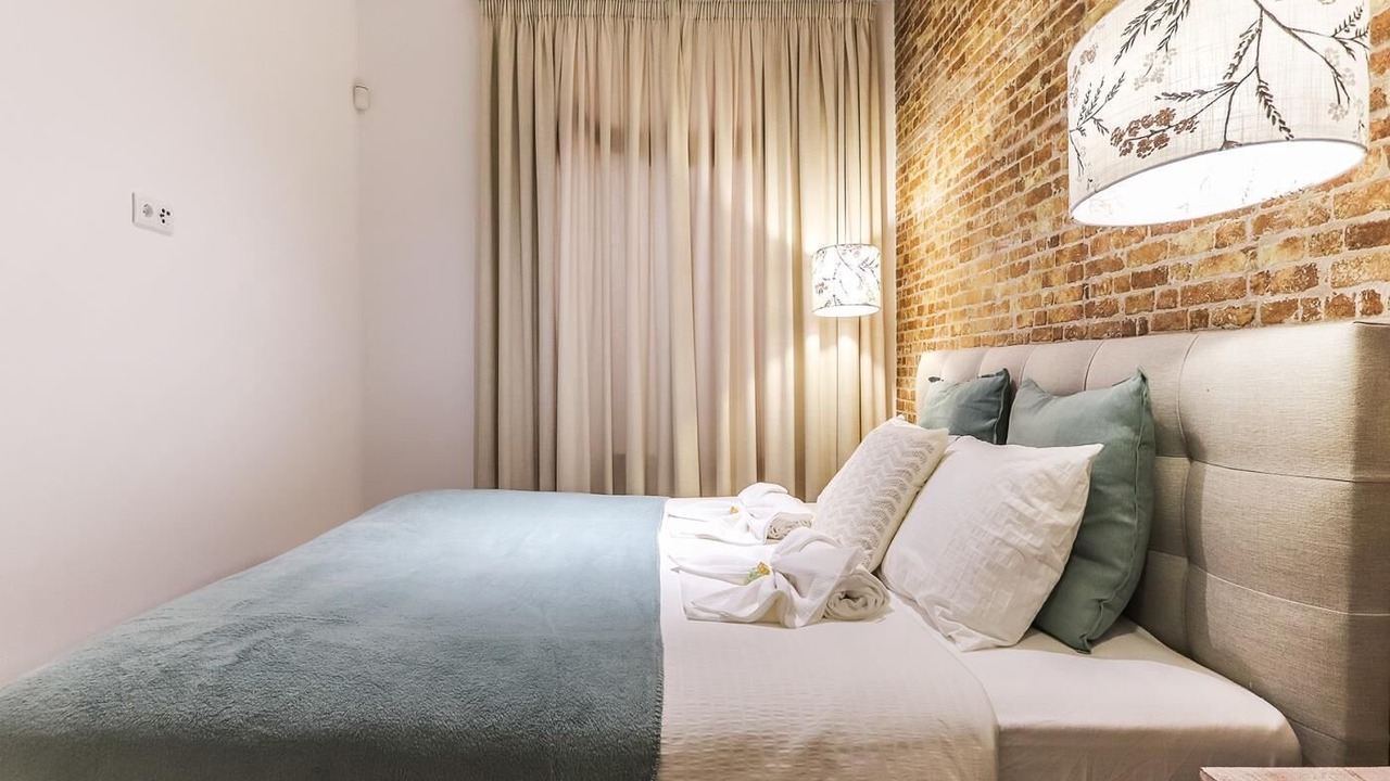 Photo of Bedroom in Setubal
