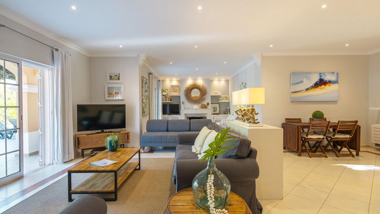 Photo of Livingroom in Almancil