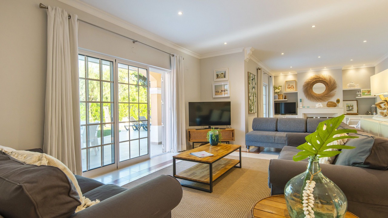 Photo of Livingroom in Almancil