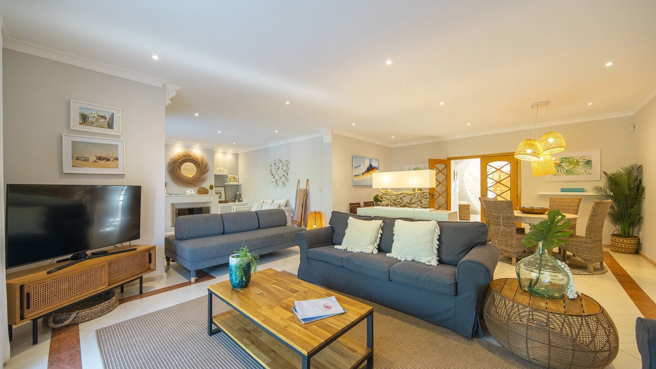 Photo of Livingroom in Almancil