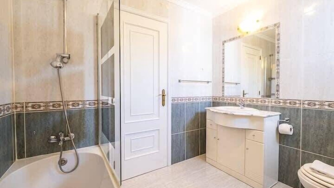 Photo of Bathroom in Albufeira