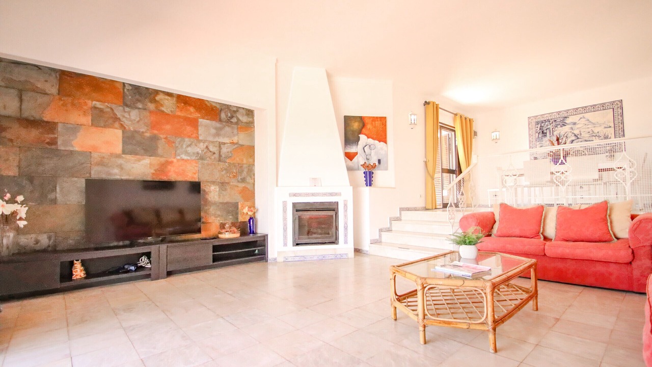 Photo of Livingroom in Patio