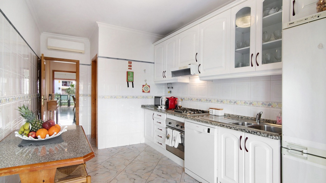 Photo of Kitchen in Quarteira