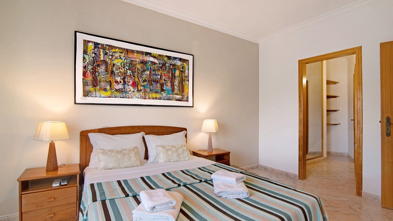 Photo of Bedroom in Quarteira