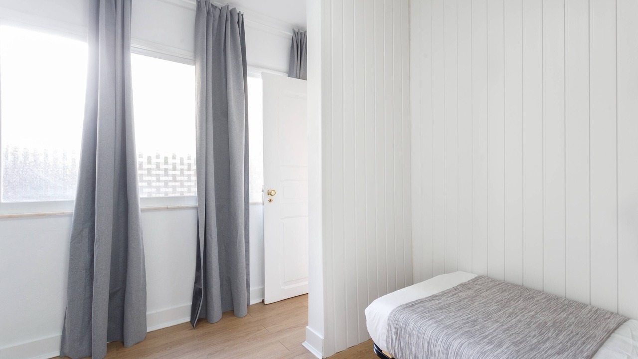 Photo of Bedroom in Lisbon Old Town