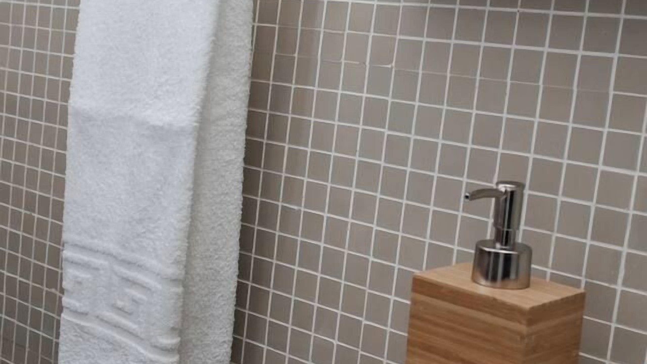 Photo of Bathroom in Paranhos