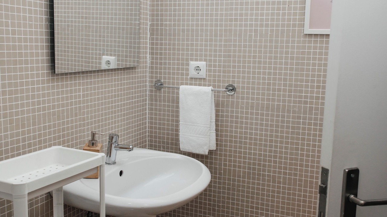Photo of Bathroom in Paranhos