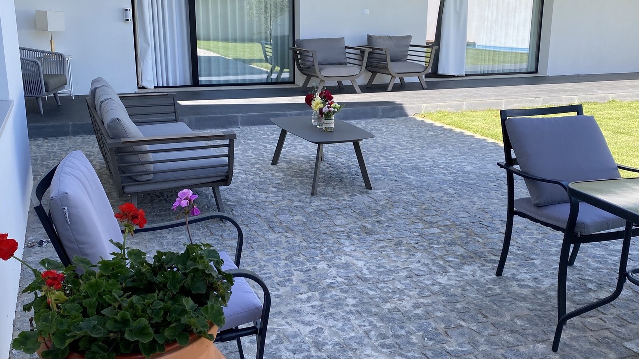 Photo of Patio Balcony in Alquerubim