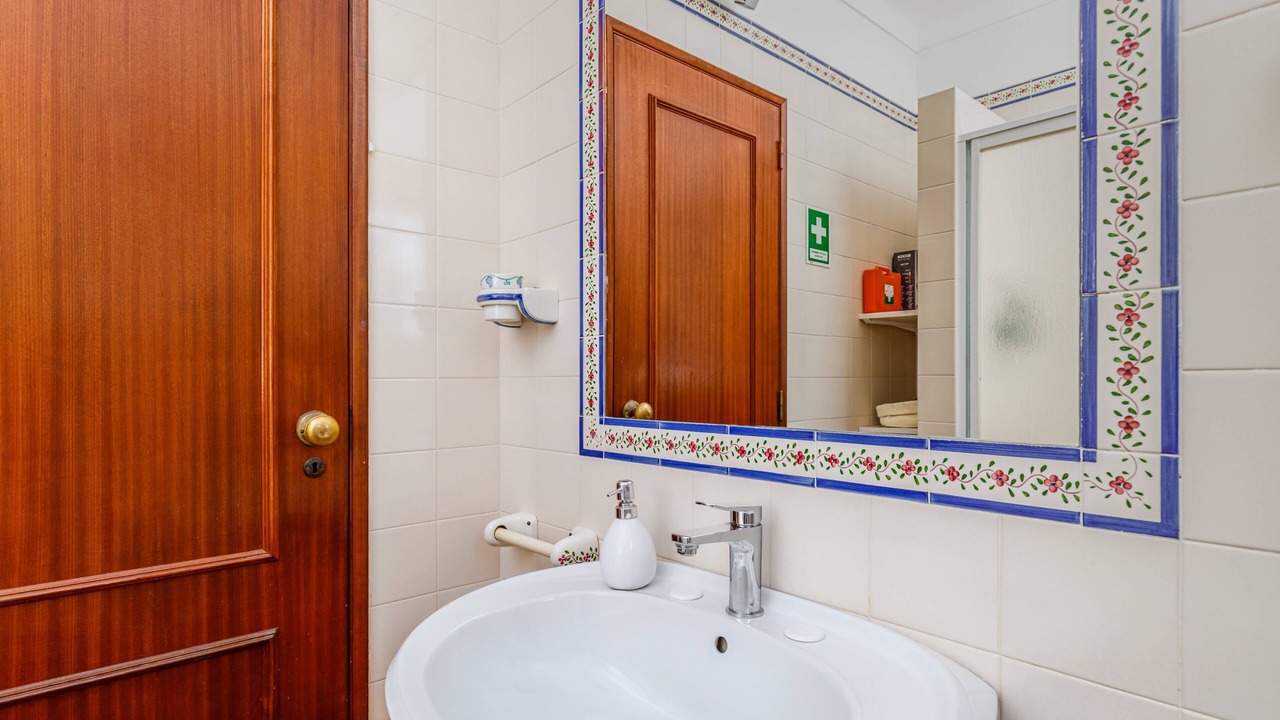 Photo of Bathroom in Banzao
