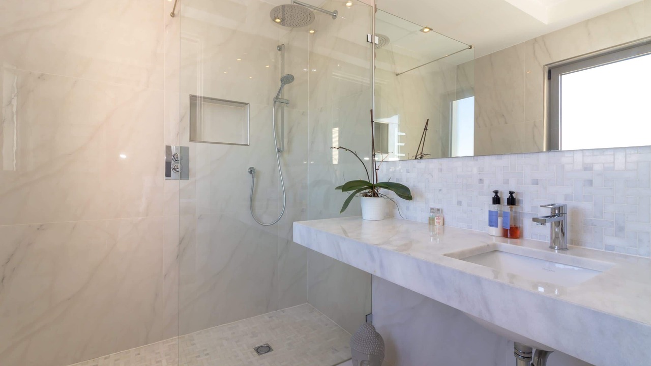 Photo of Bathroom in Ferragudo