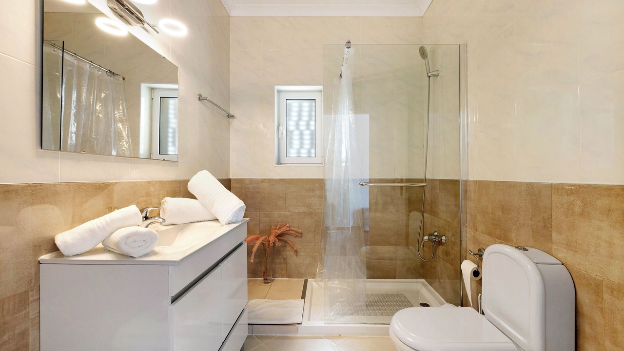 Photo of Bathroom in Aljezur