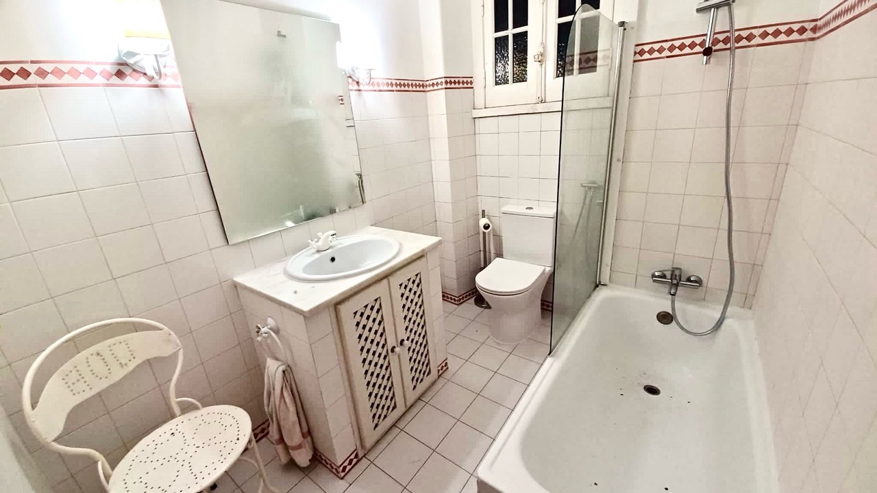 Photo of Bathroom in Sao Martinho do Porto