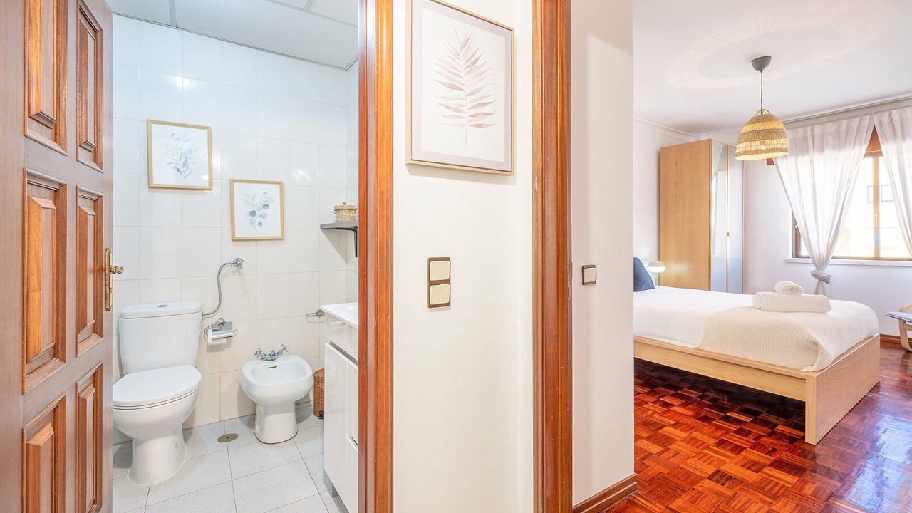 Photo of Bathroom in Costa de Caparica
