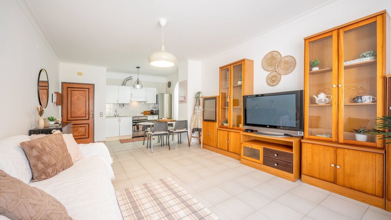 Photo of Livingroom in Costa de Caparica
