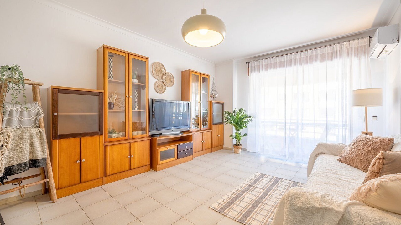 Photo of Livingroom in Costa de Caparica