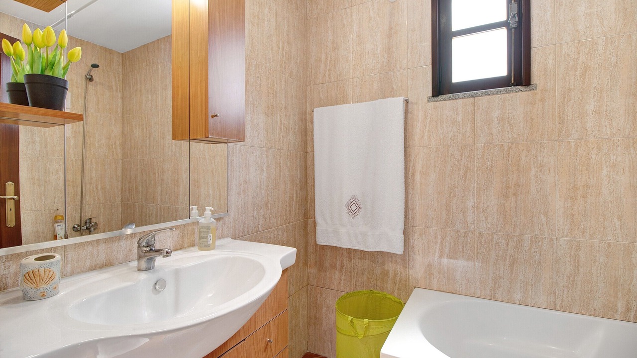 Photo of Bathroom in Esposende