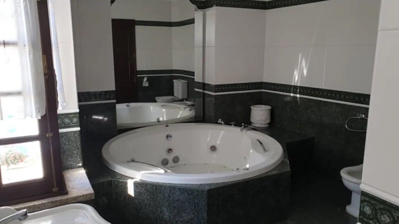 Photo of Bathroom in Rates