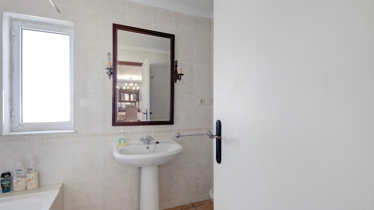 Photo of Bathroom in Paradela