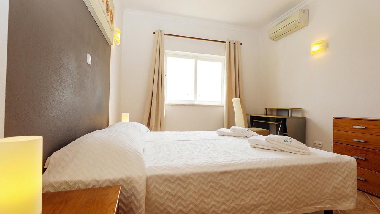 Photo of Bedroom in Albardeira