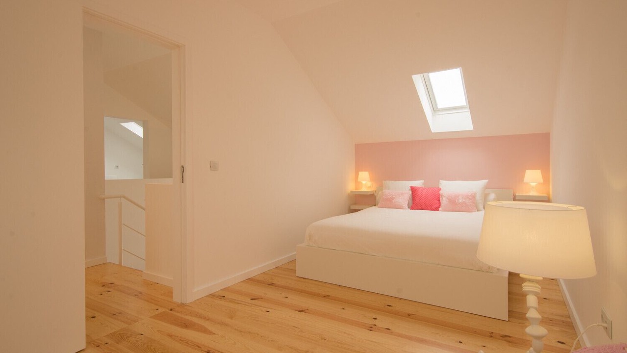 Photo of Bedroom in Peniche