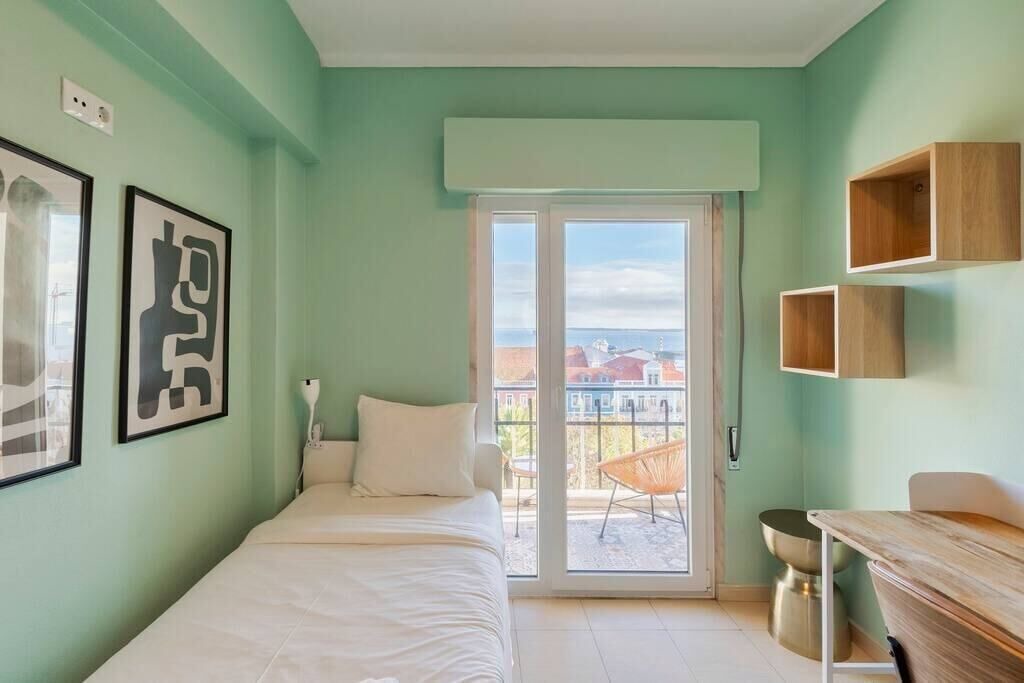 Photo of Bedroom in Setubal