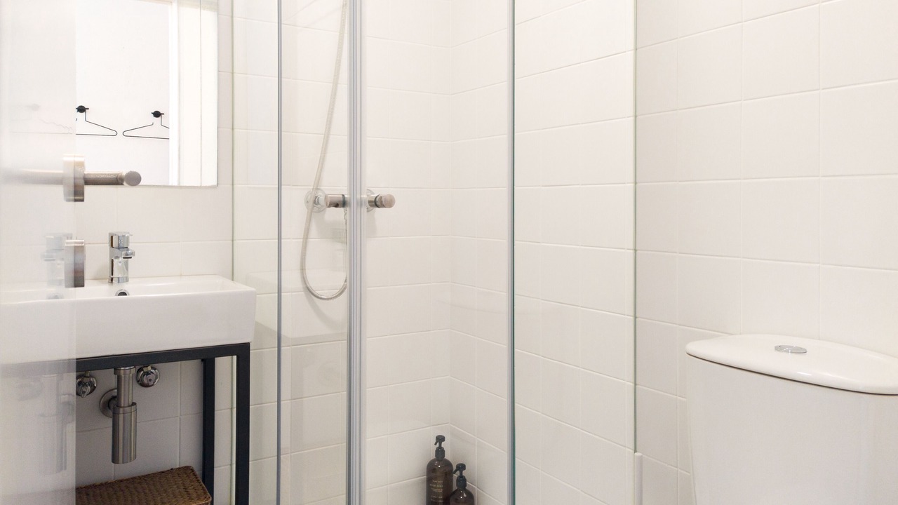 Photo of Bathroom in Lordelo do Ouro e Massarelos