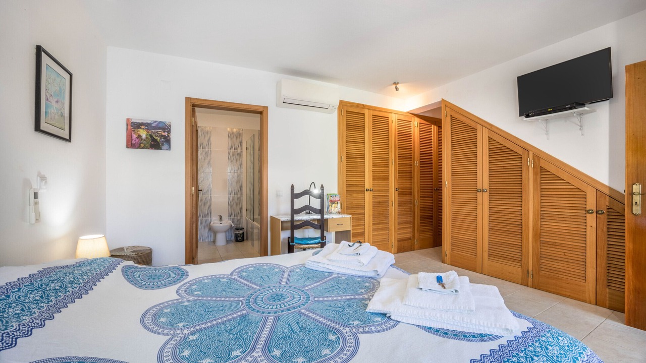Photo of Bedroom in Salema