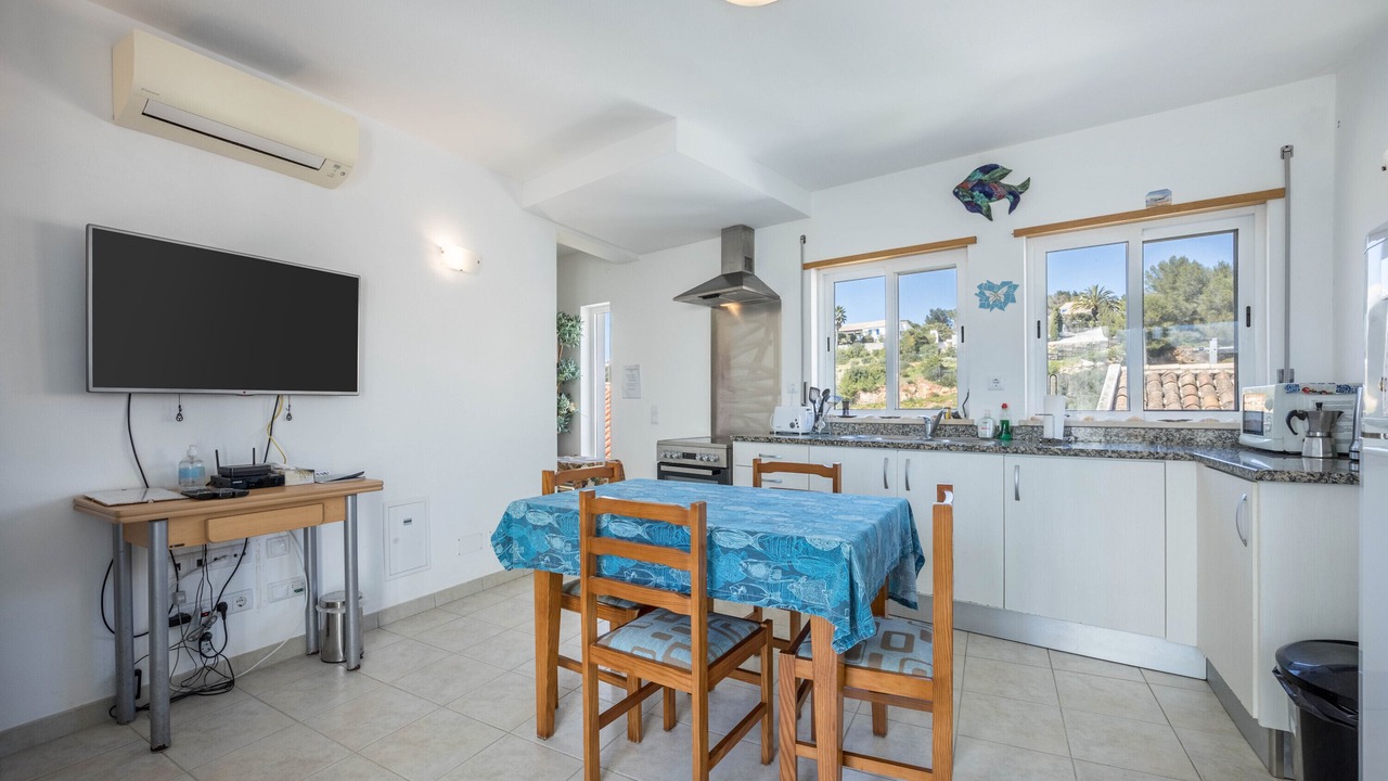 Photo of Kitchen in Salema