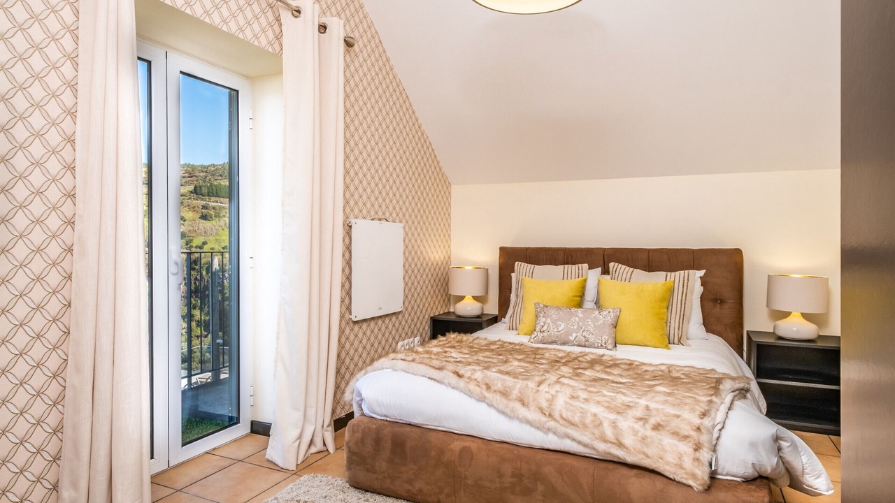 Photo of Bedroom in Faja da Ovelha