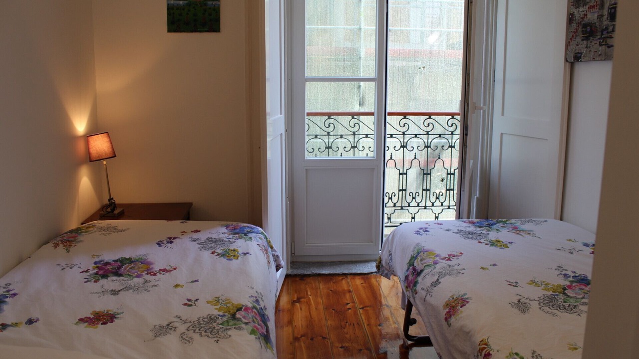 Photo of Bedroom in Baixa