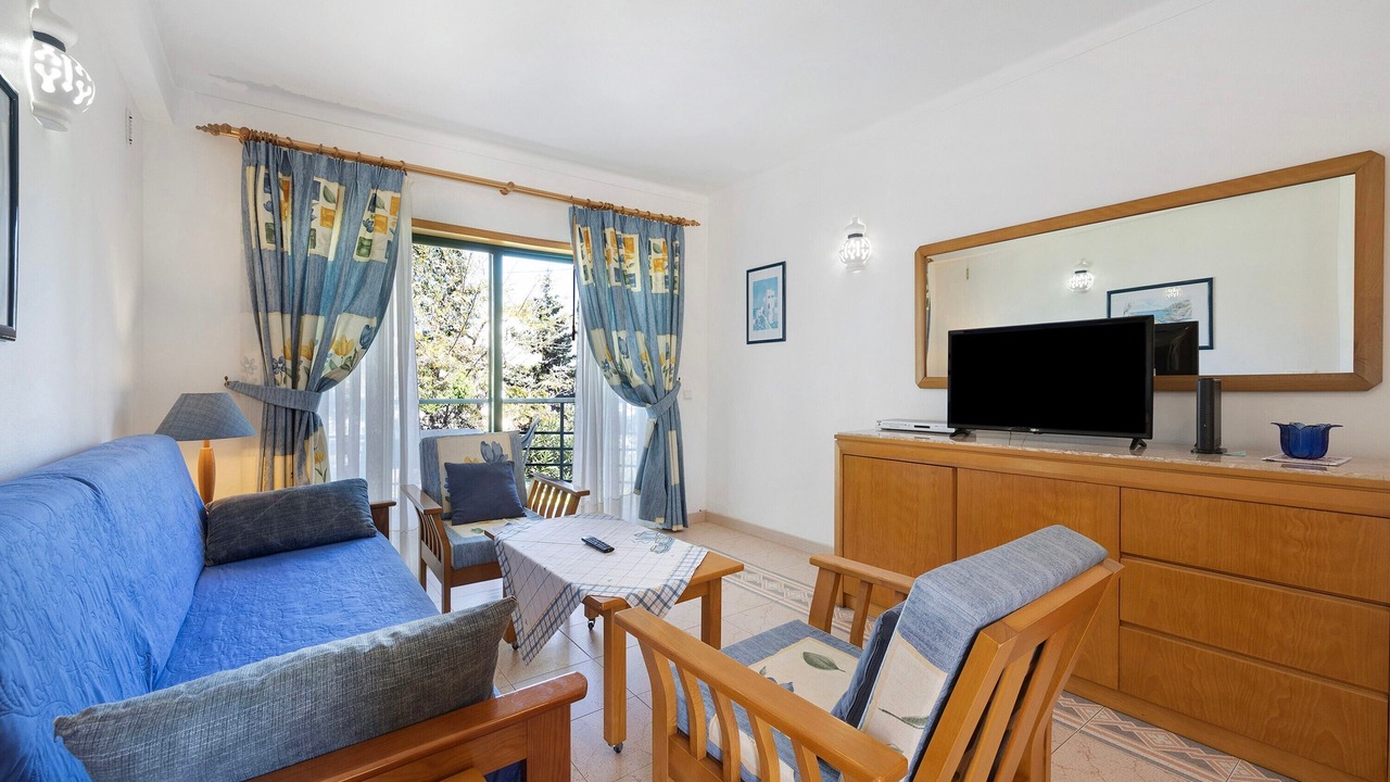 Photo of Livingroom in Meia Praia