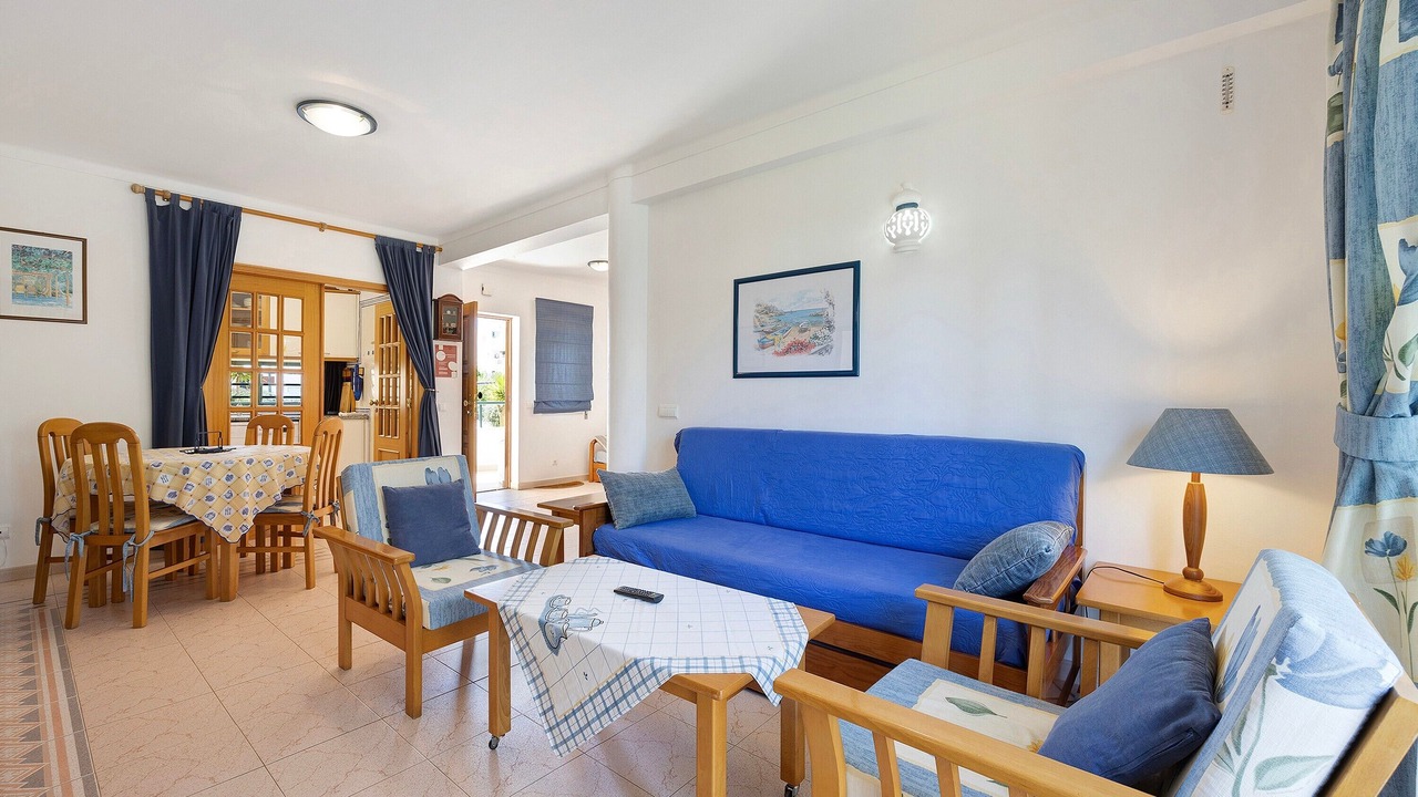 Photo of Livingroom in Meia Praia