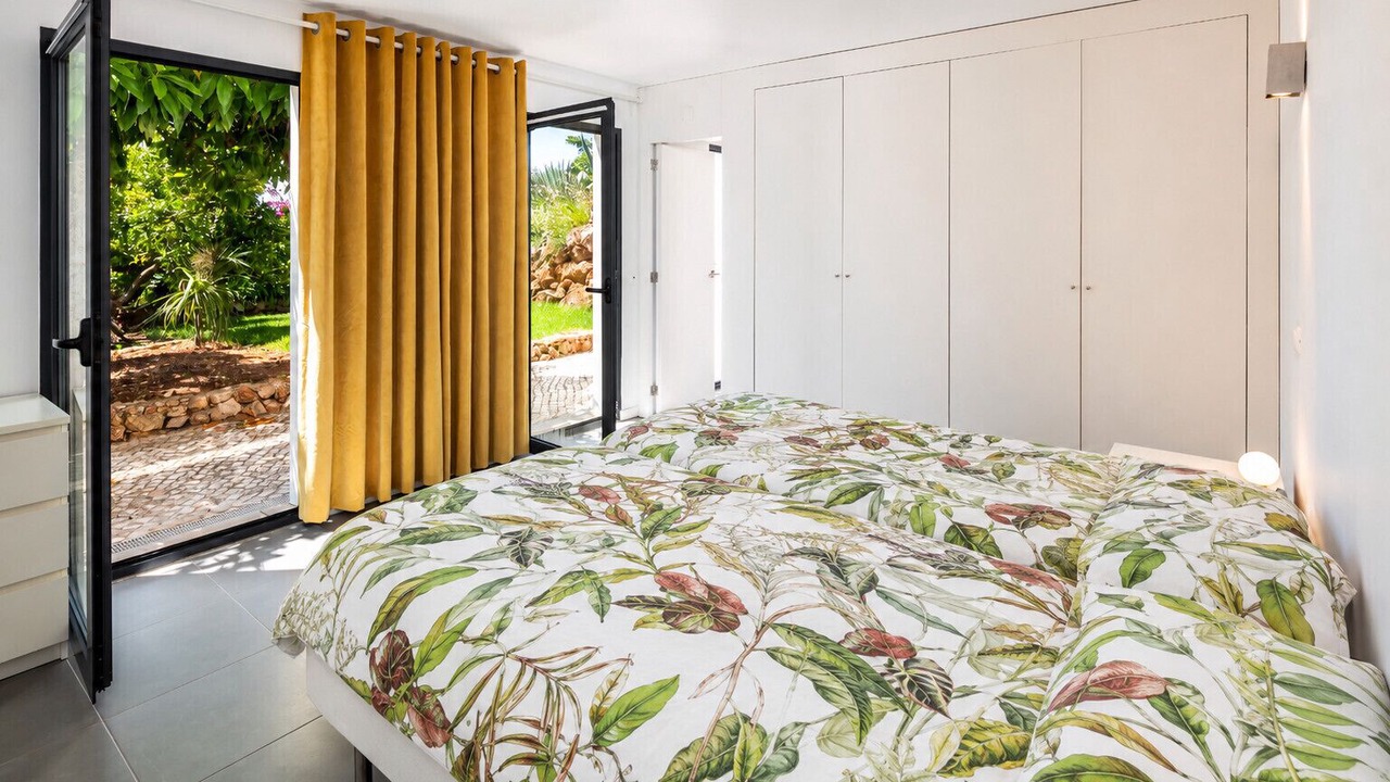 Photo of Bedroom in Sao Bartolomeu de Messines